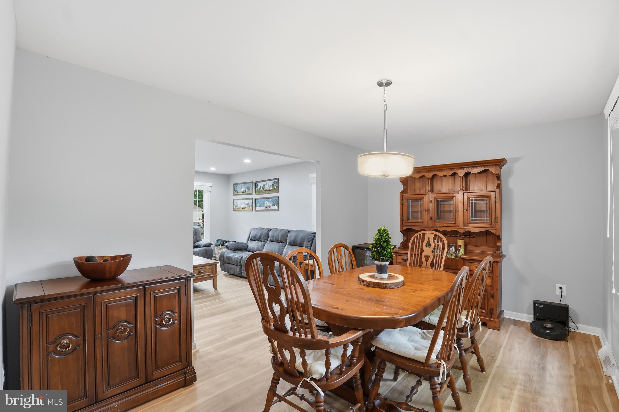 MIDDLERIDGE - Residential