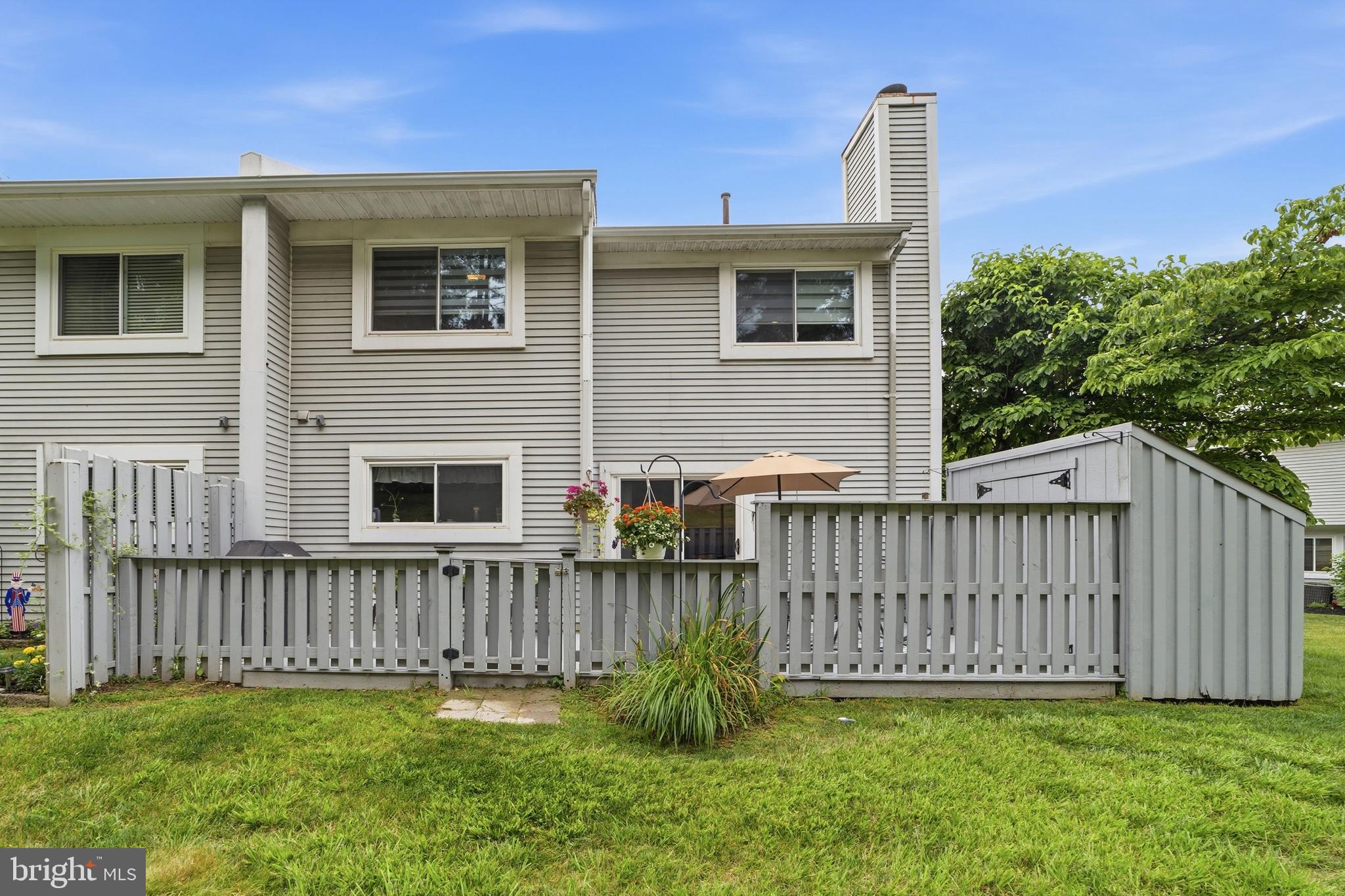 EAGLE RIDGE - Residential
