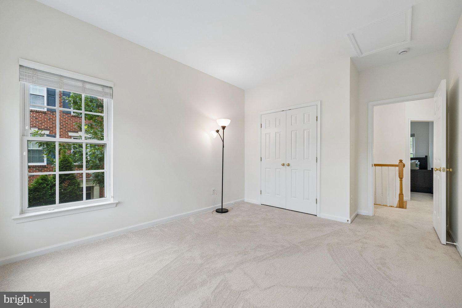 LAKELANDS - Residential