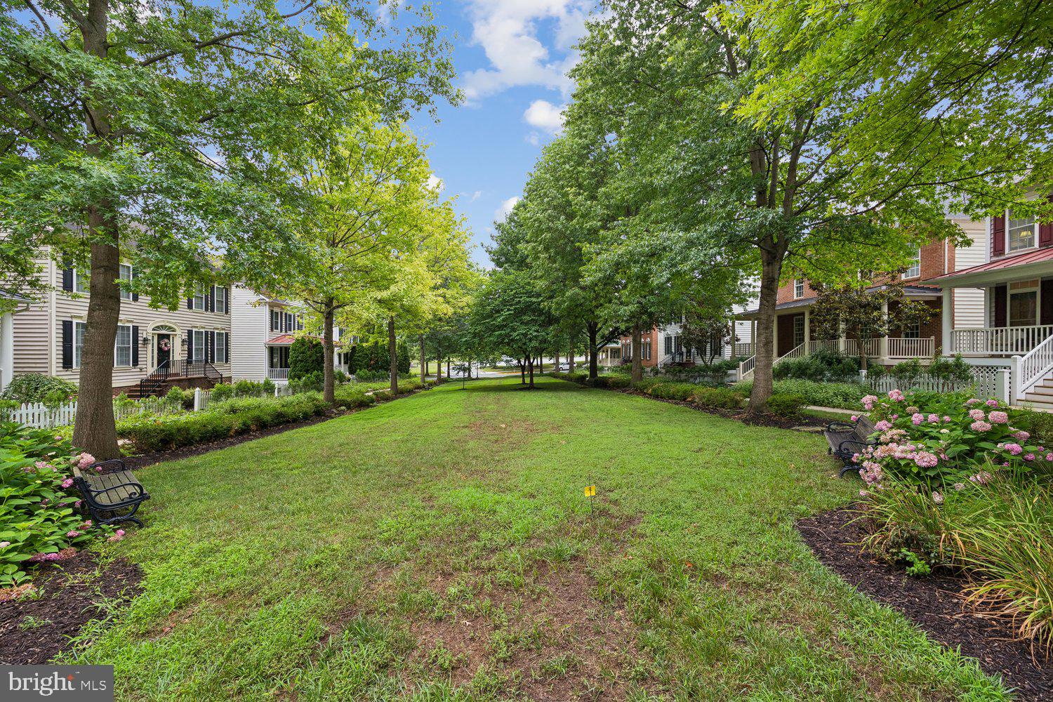 LAKELANDS - Residential