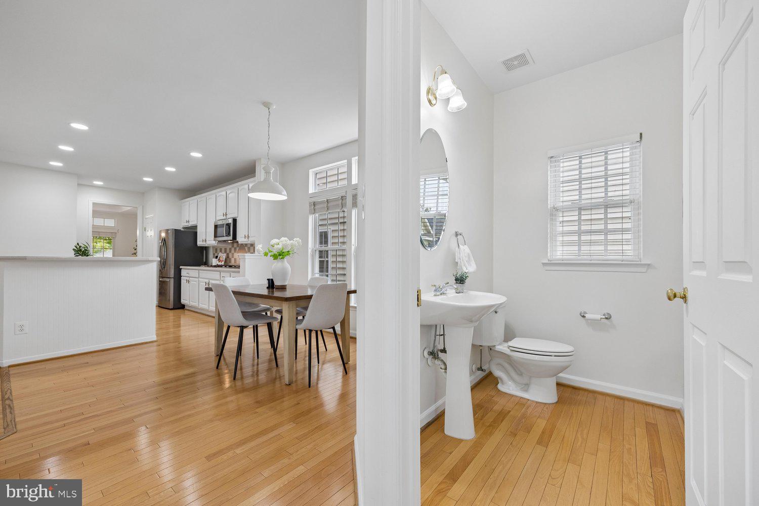 LAKELANDS - Residential