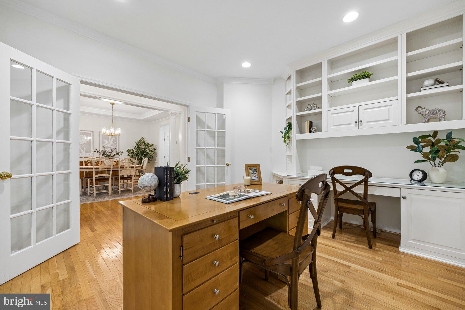 LAKELANDS - Residential