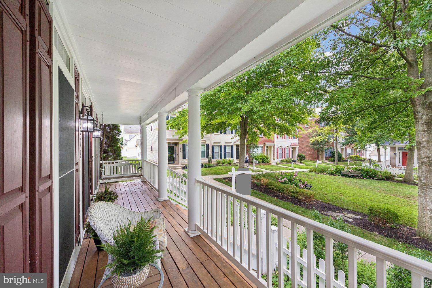 LAKELANDS - Residential