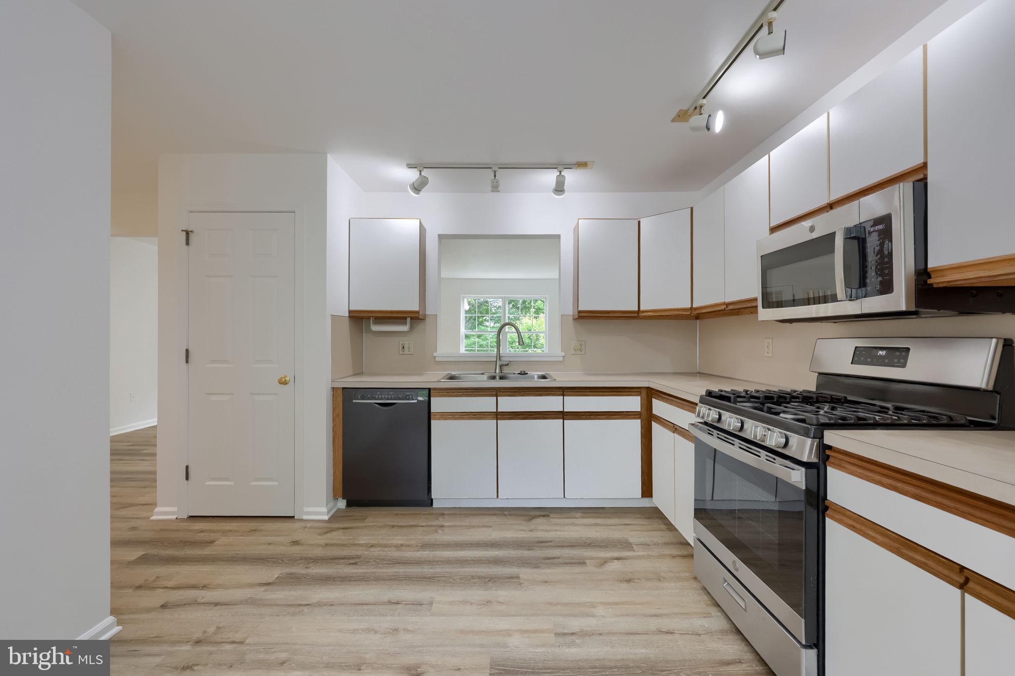 CROSSGATES - Residential