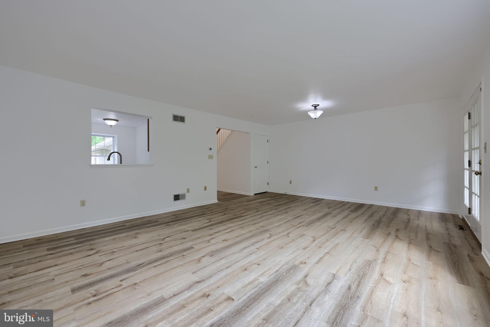 CROSSGATES - Residential