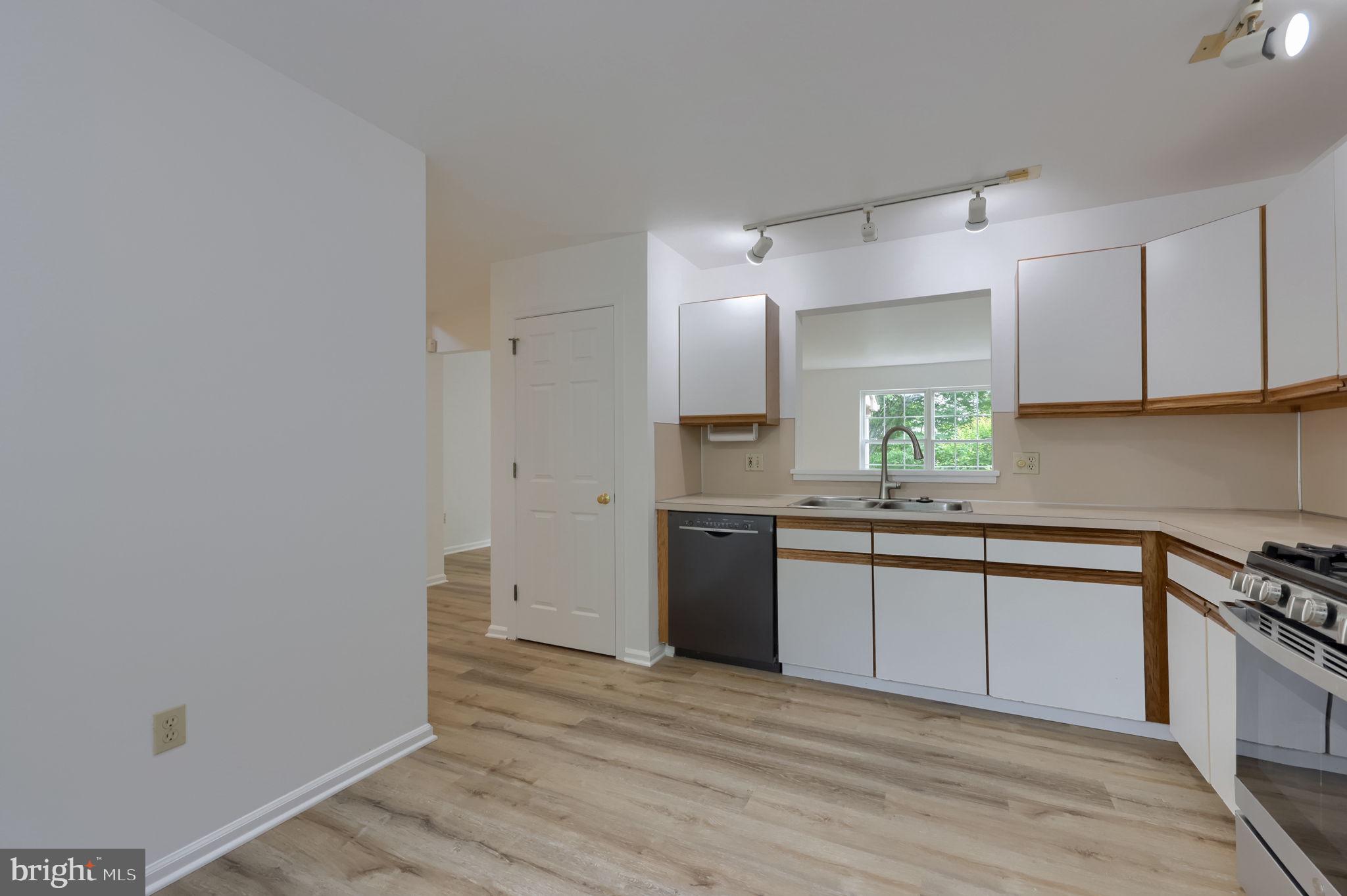 CROSSGATES - Residential