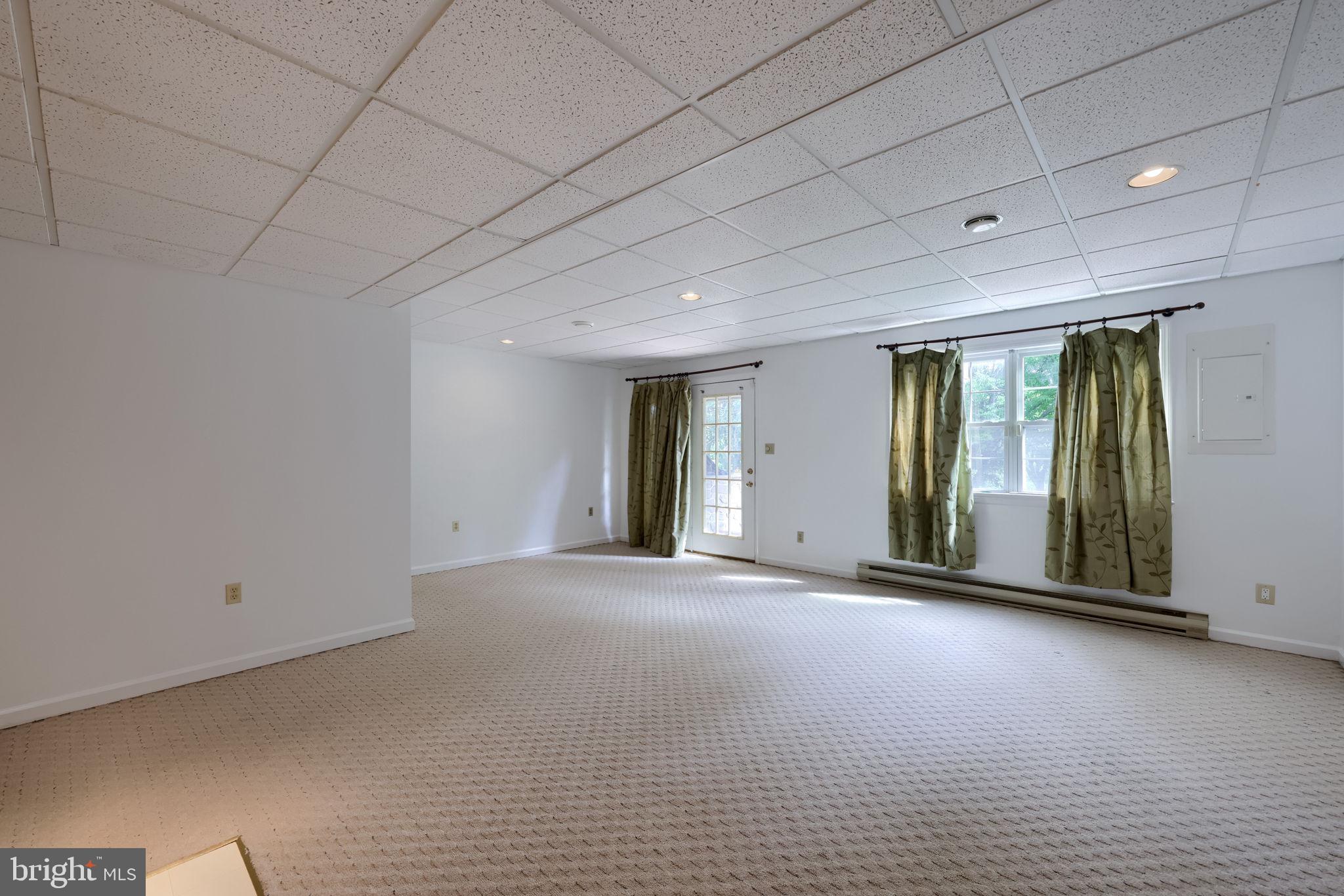 CROSSGATES - Residential