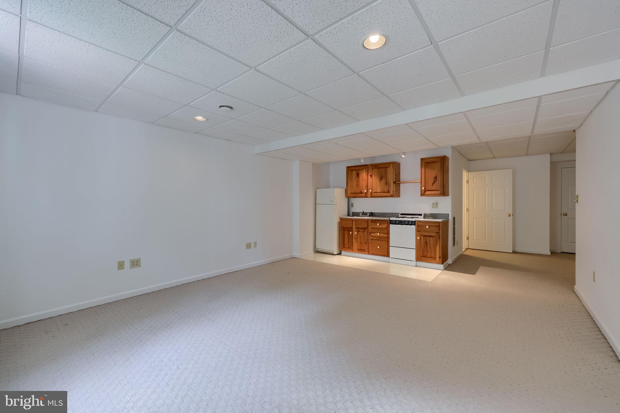 CROSSGATES - Residential