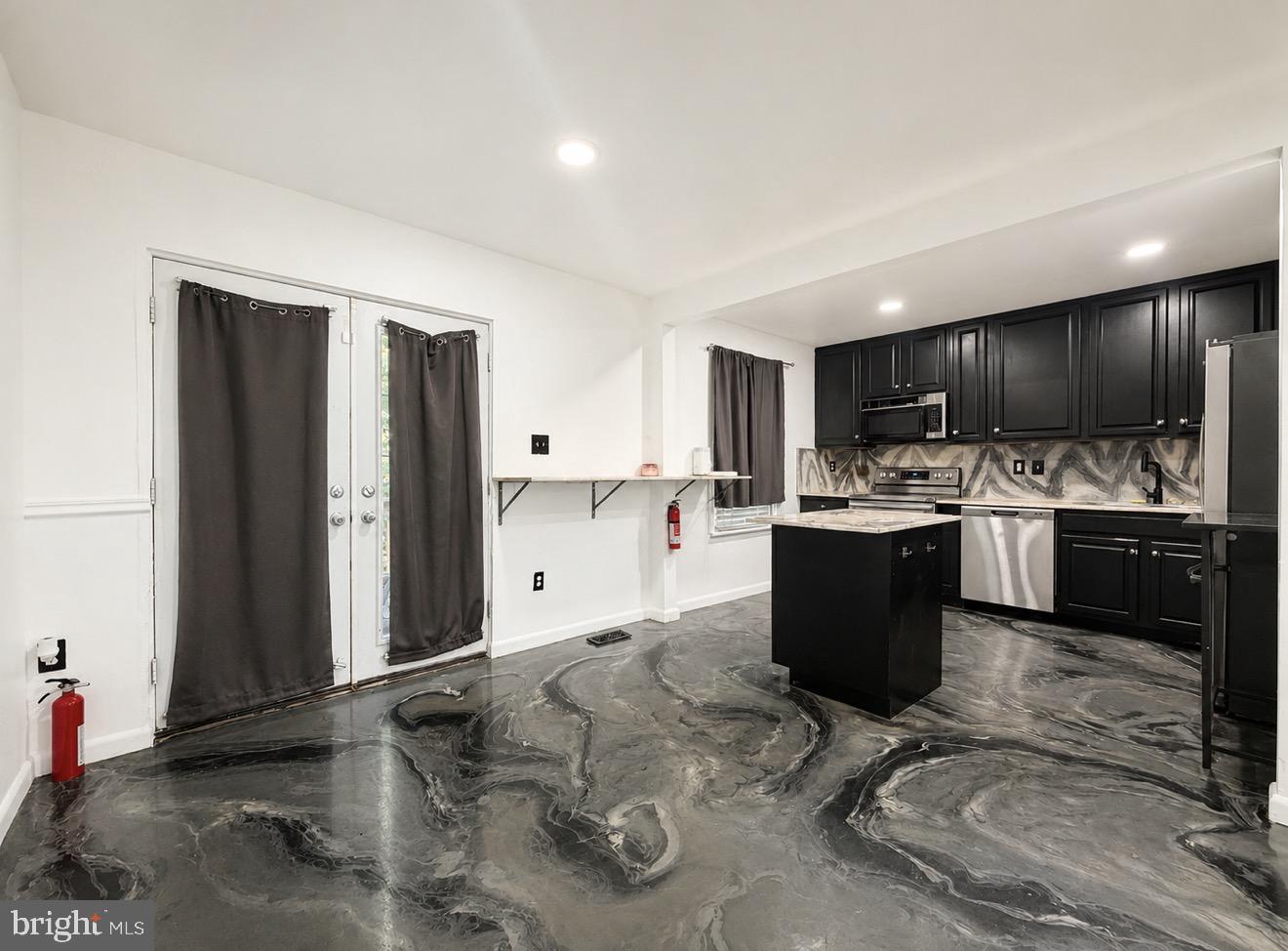 SILVER HILL HEIGHTS - Residential