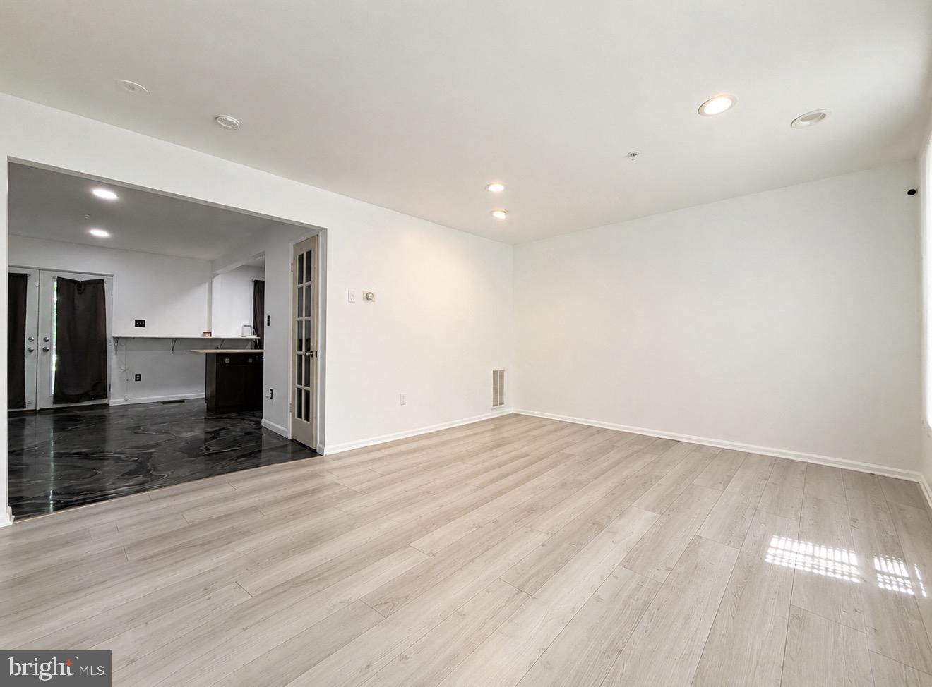 SILVER HILL HEIGHTS - Residential