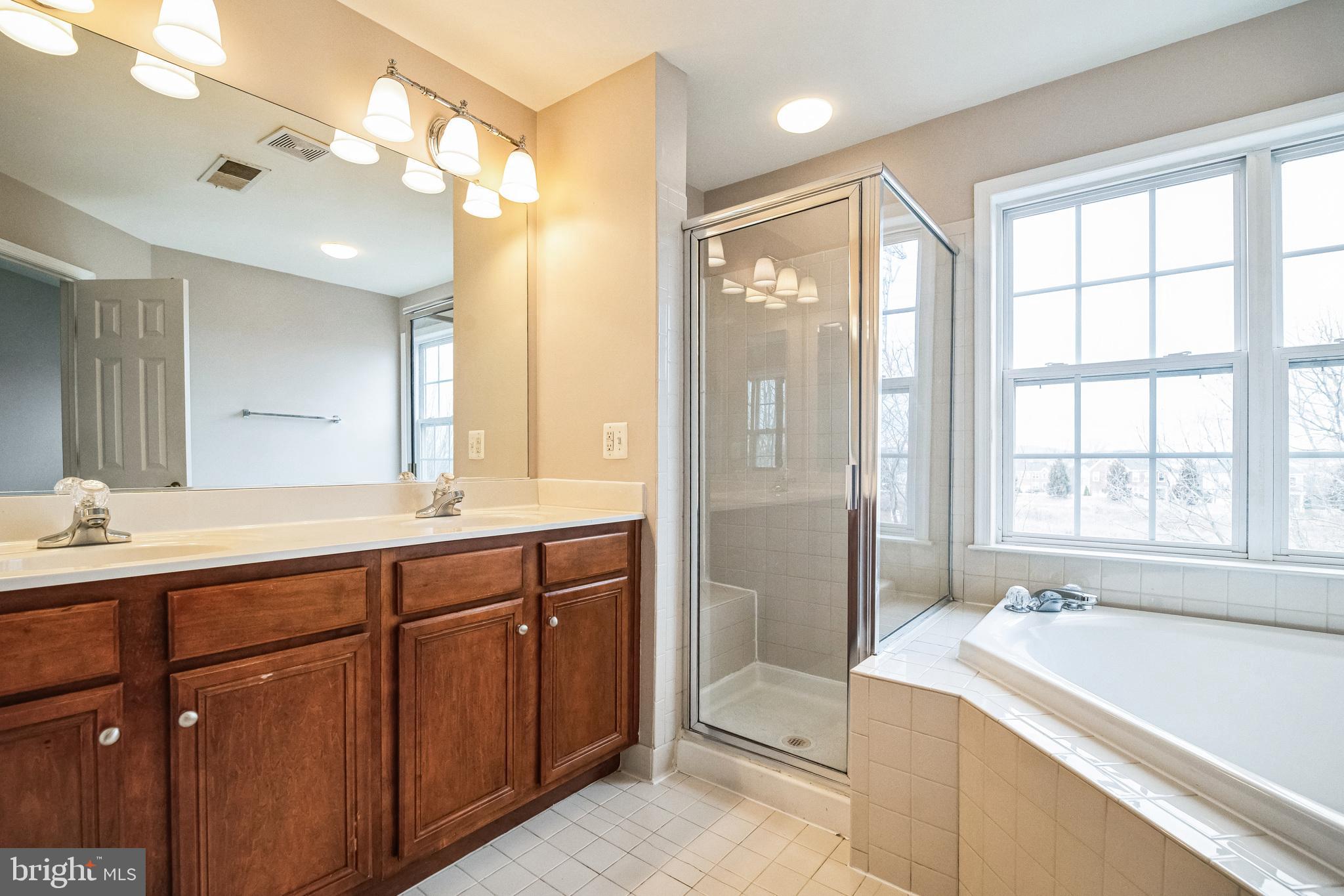 STONE RIDGE NORTH - Residential