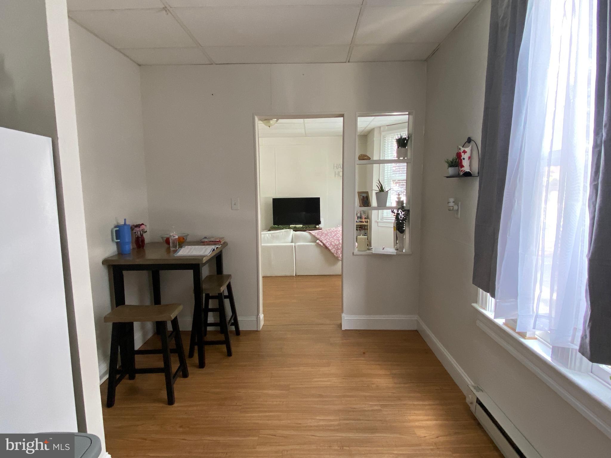 COLLEGE HILL - Commercial Sale