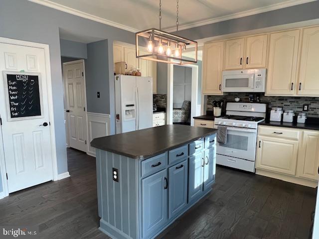 PERRY HALL FARMS - Residential