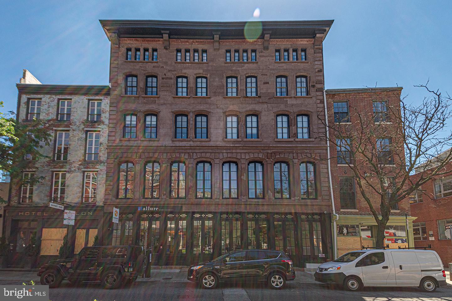In the heart of historic Old City sits this fantastic 18-unit Mixed Use brownstone opportunity. 16, 2-bedroom 1 bath updated residential units with stainless steel kitchen appliances and in-unit washer dryers.  2 Commercial retail spaces currently leased.  Building is currently fully occupied.  Located near Market-Frankford subway line and access to I-95.