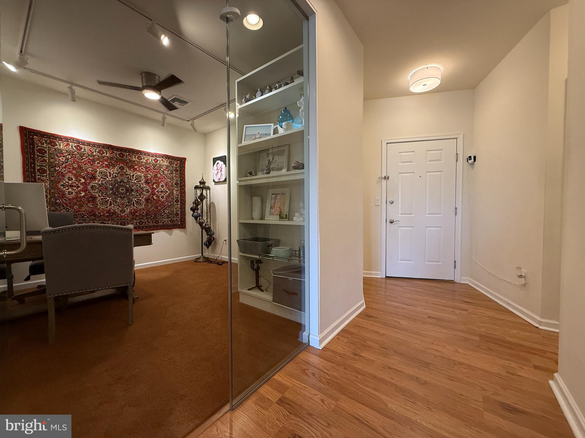 HUNTINGDON PLACE - Residential