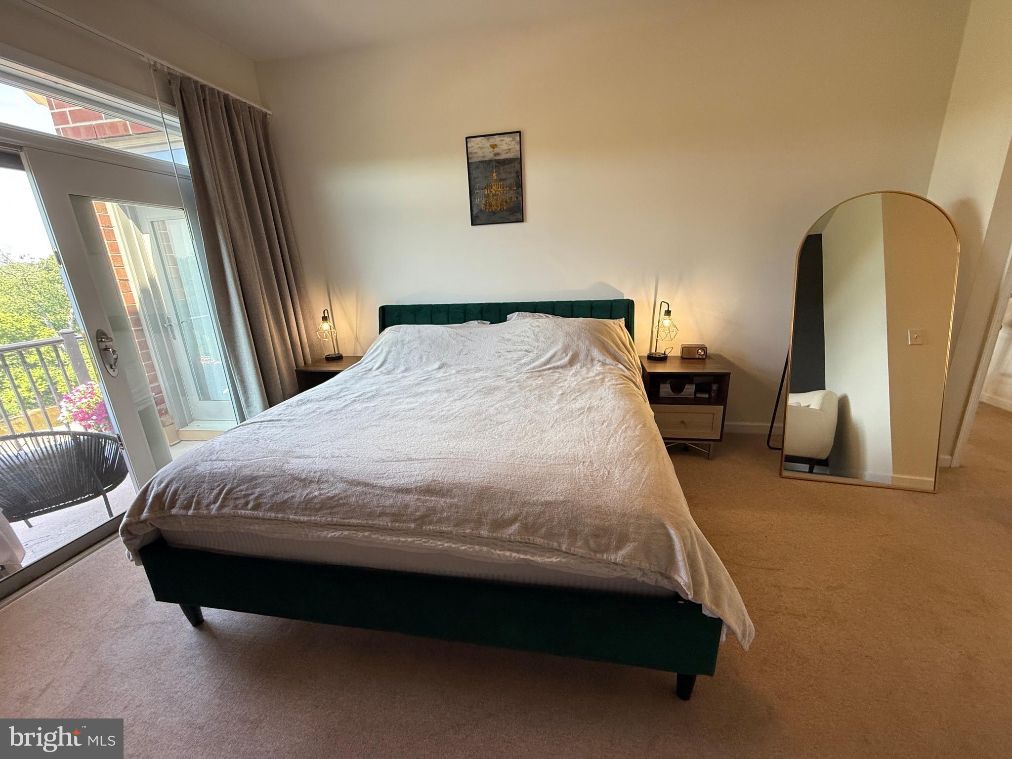 HUNTINGDON PLACE - Residential