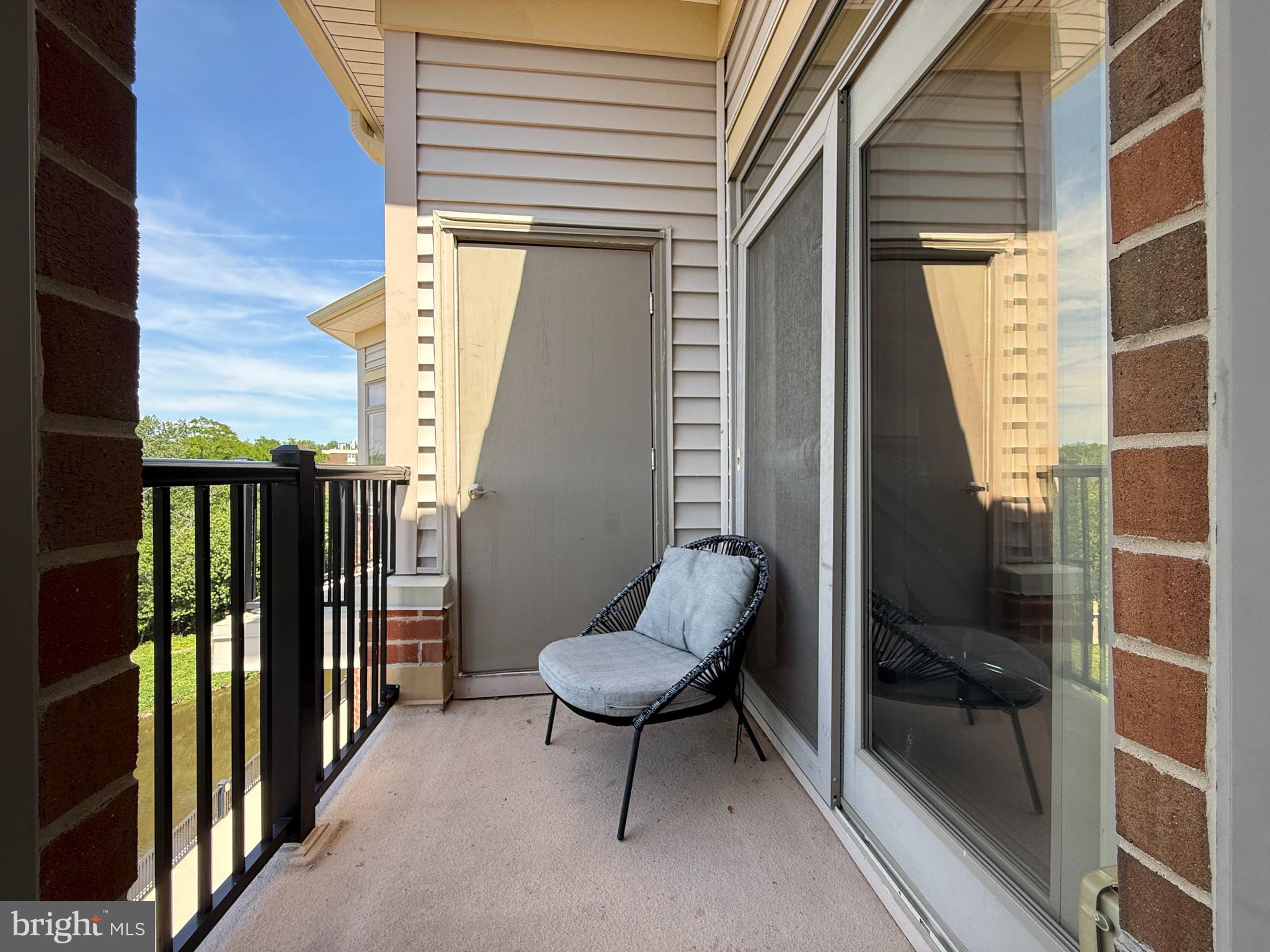 HUNTINGDON PLACE - Residential