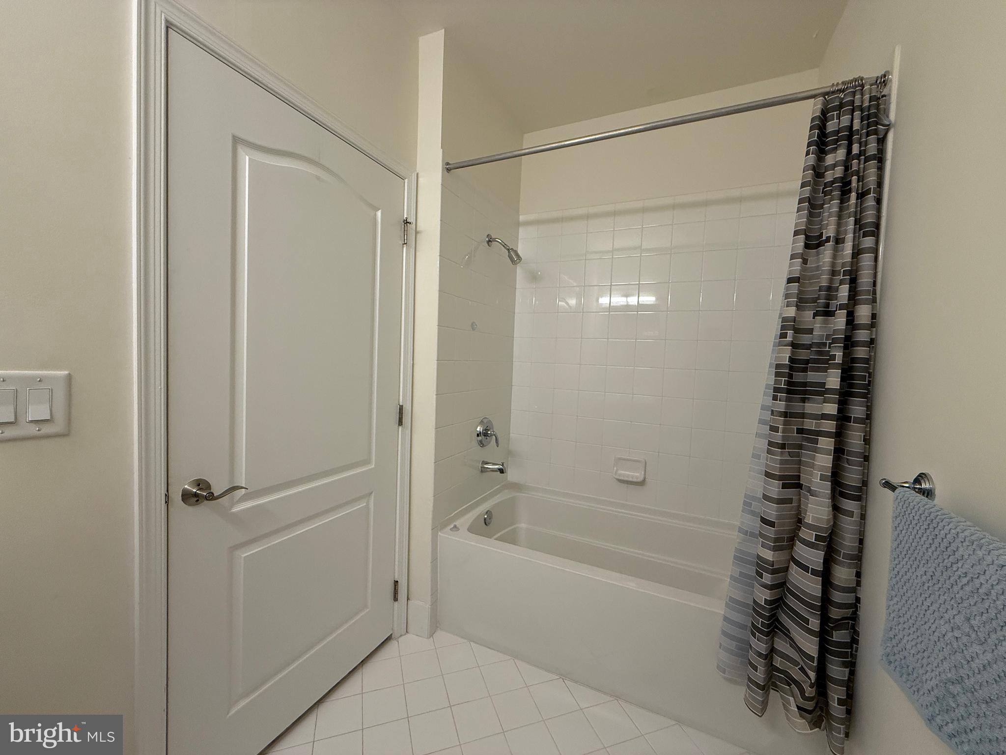 HUNTINGDON PLACE - Residential