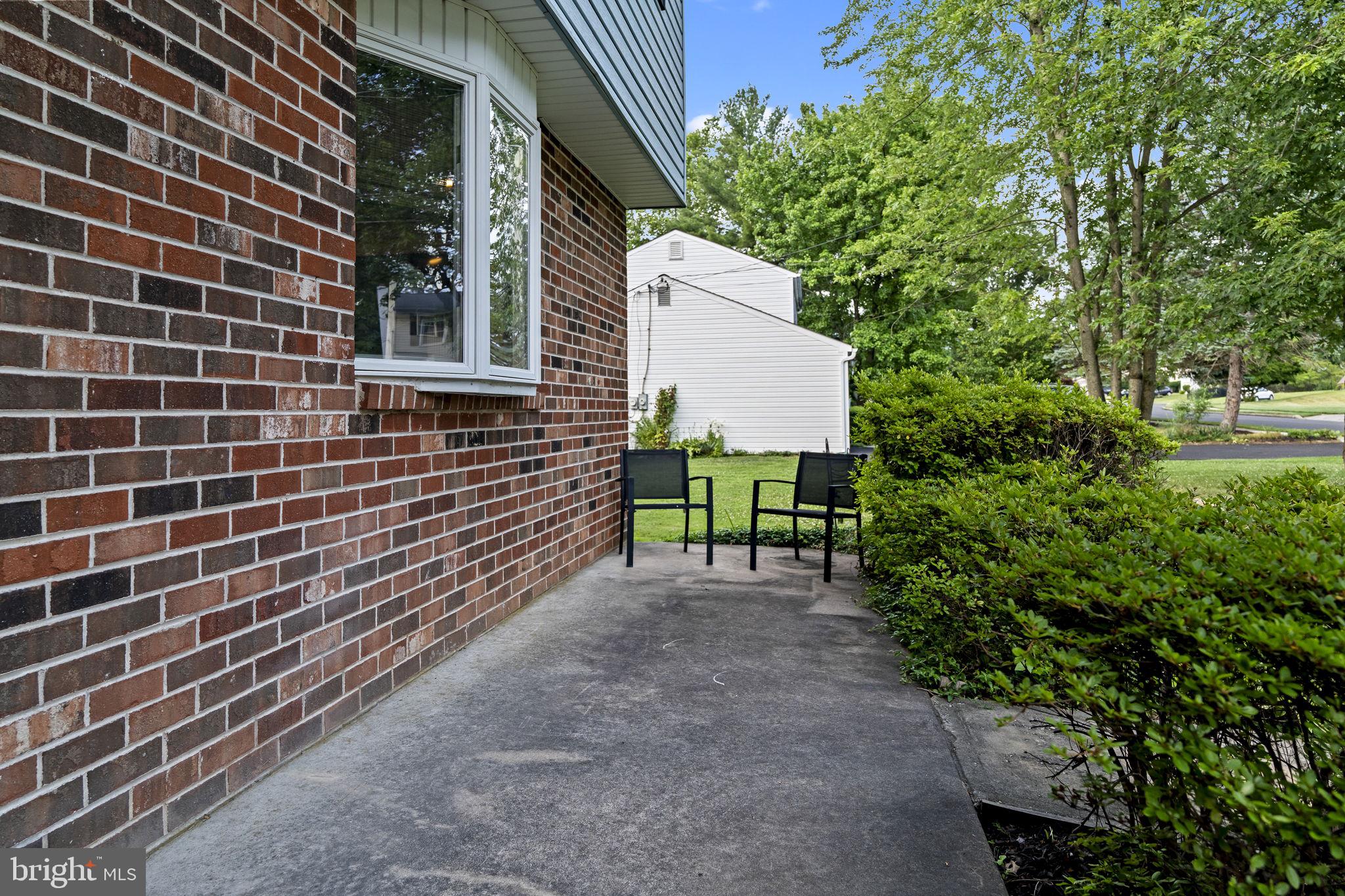 BRIAR HILL FARMS - Residential