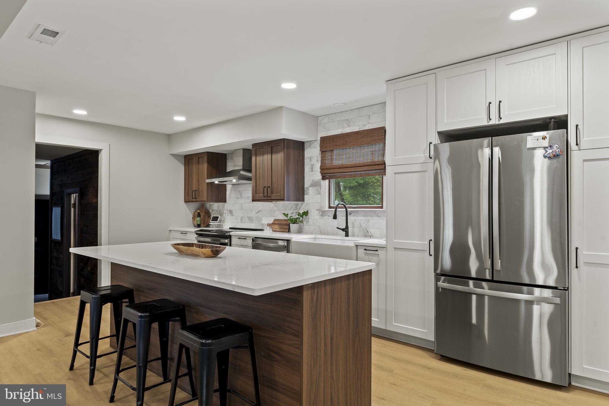BRIAR HILL FARMS - Residential