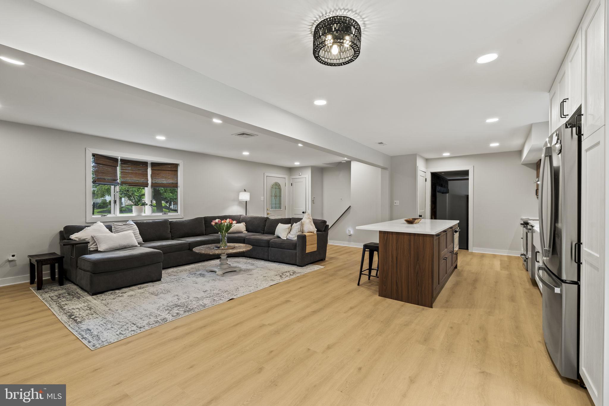 BRIAR HILL FARMS - Residential