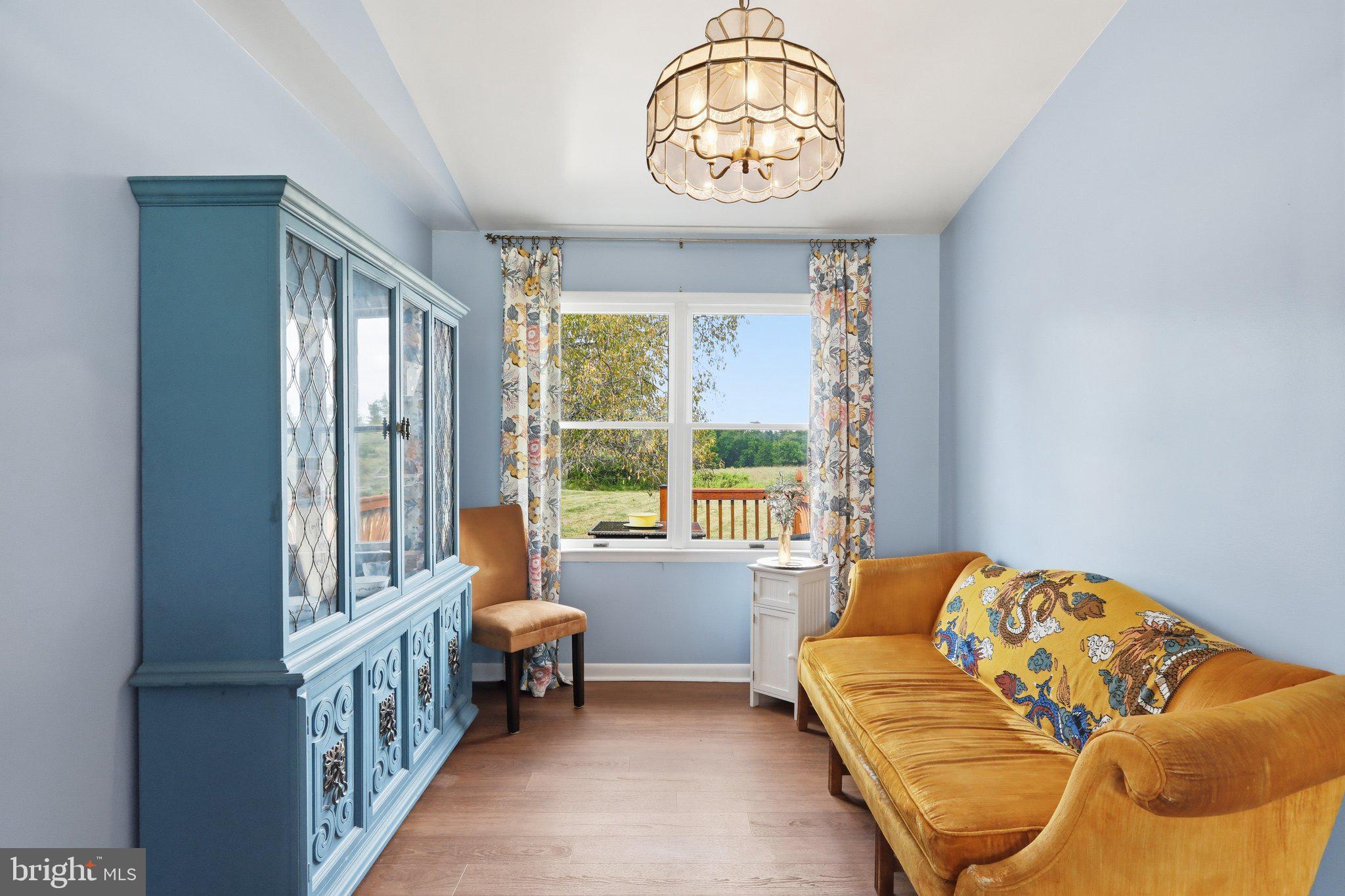 WHITE OAKS - Residential