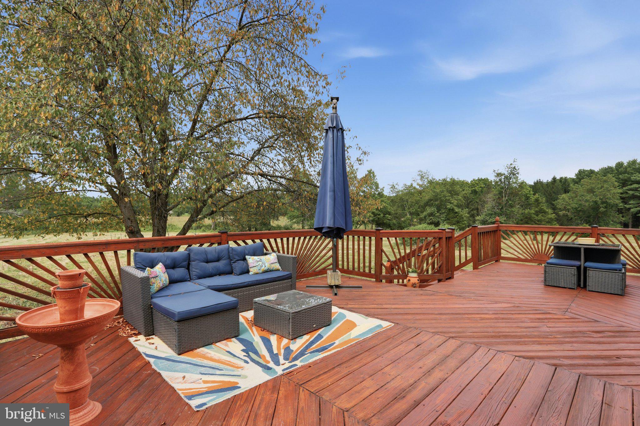 WHITE OAKS - Residential