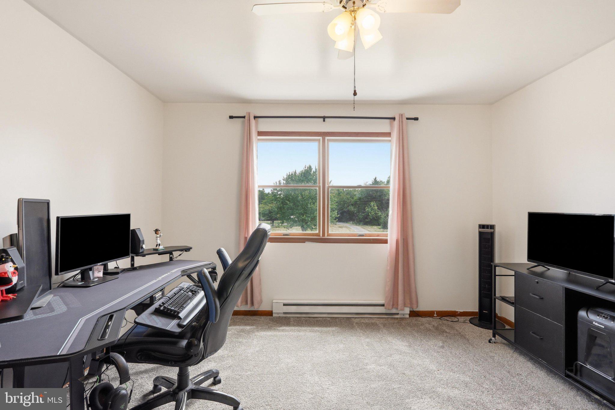 WHITE OAKS - Residential