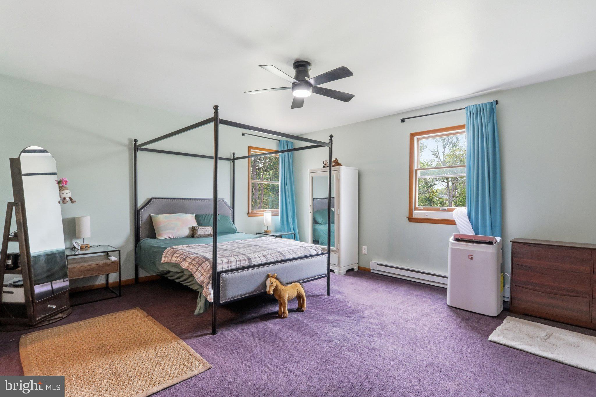 WHITE OAKS - Residential