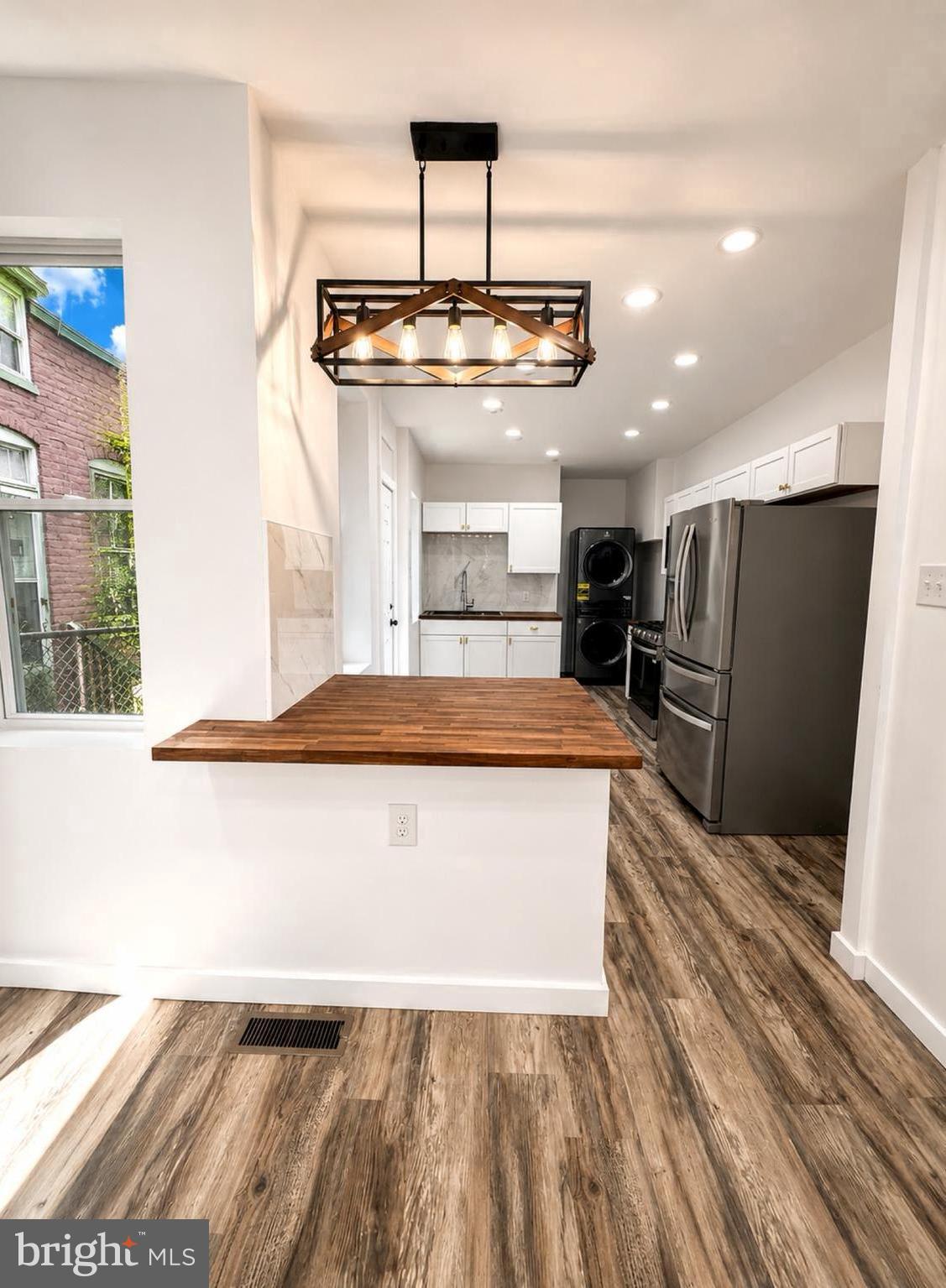 7TH WARD - Residential
