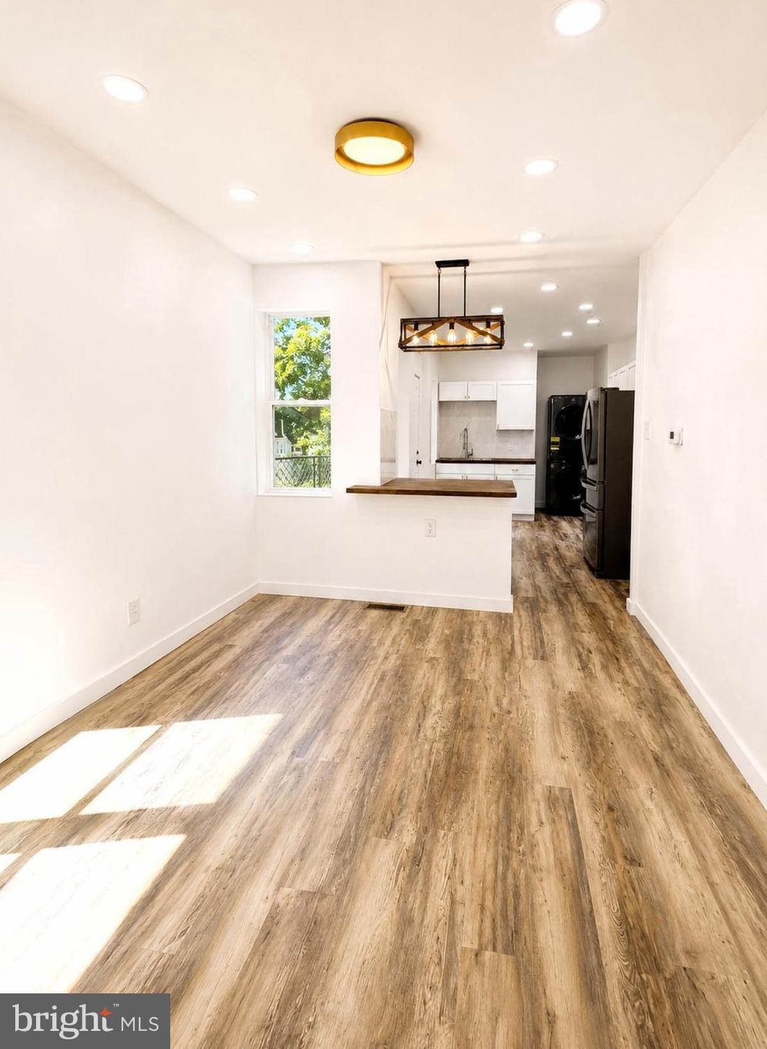 7TH WARD - Residential