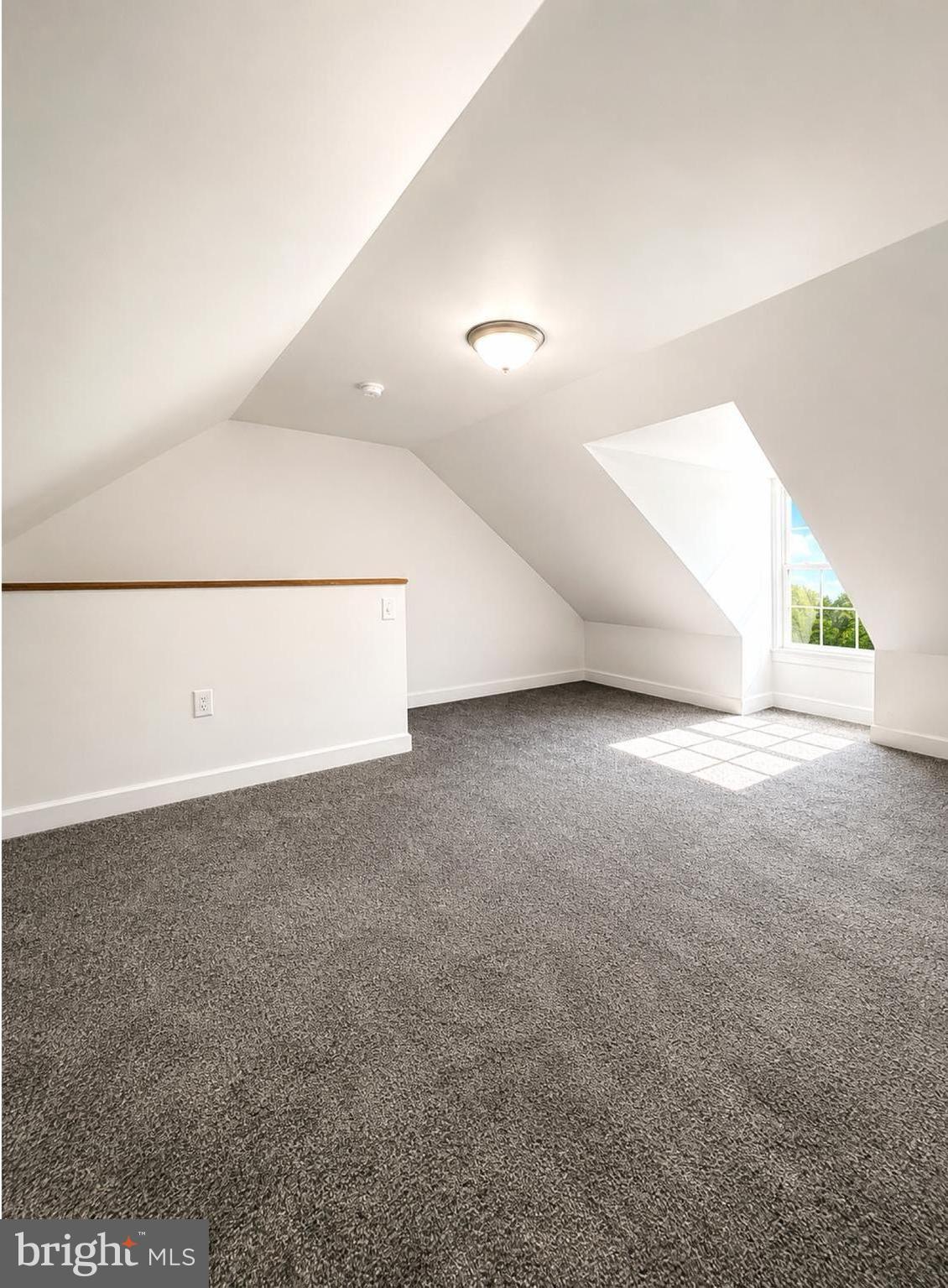 7TH WARD - Residential