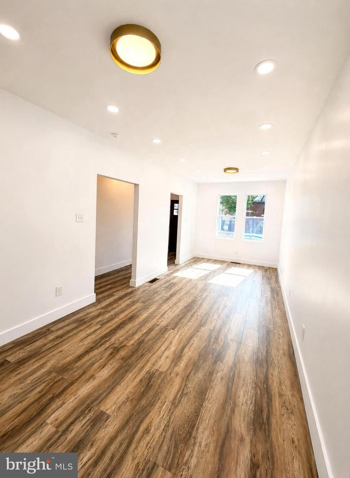 7TH WARD - Residential