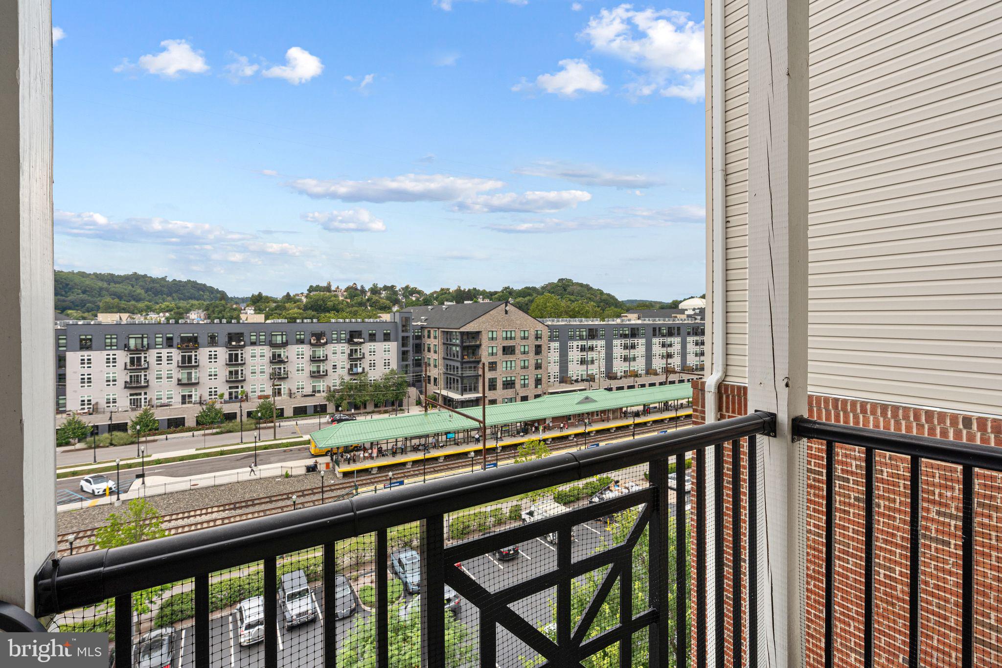THE GRANDE AT RIVERVIEW - Residential