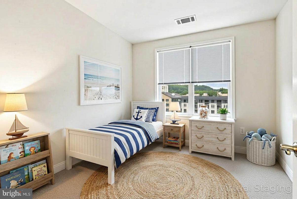 THE GRANDE AT RIVERVIEW - Residential