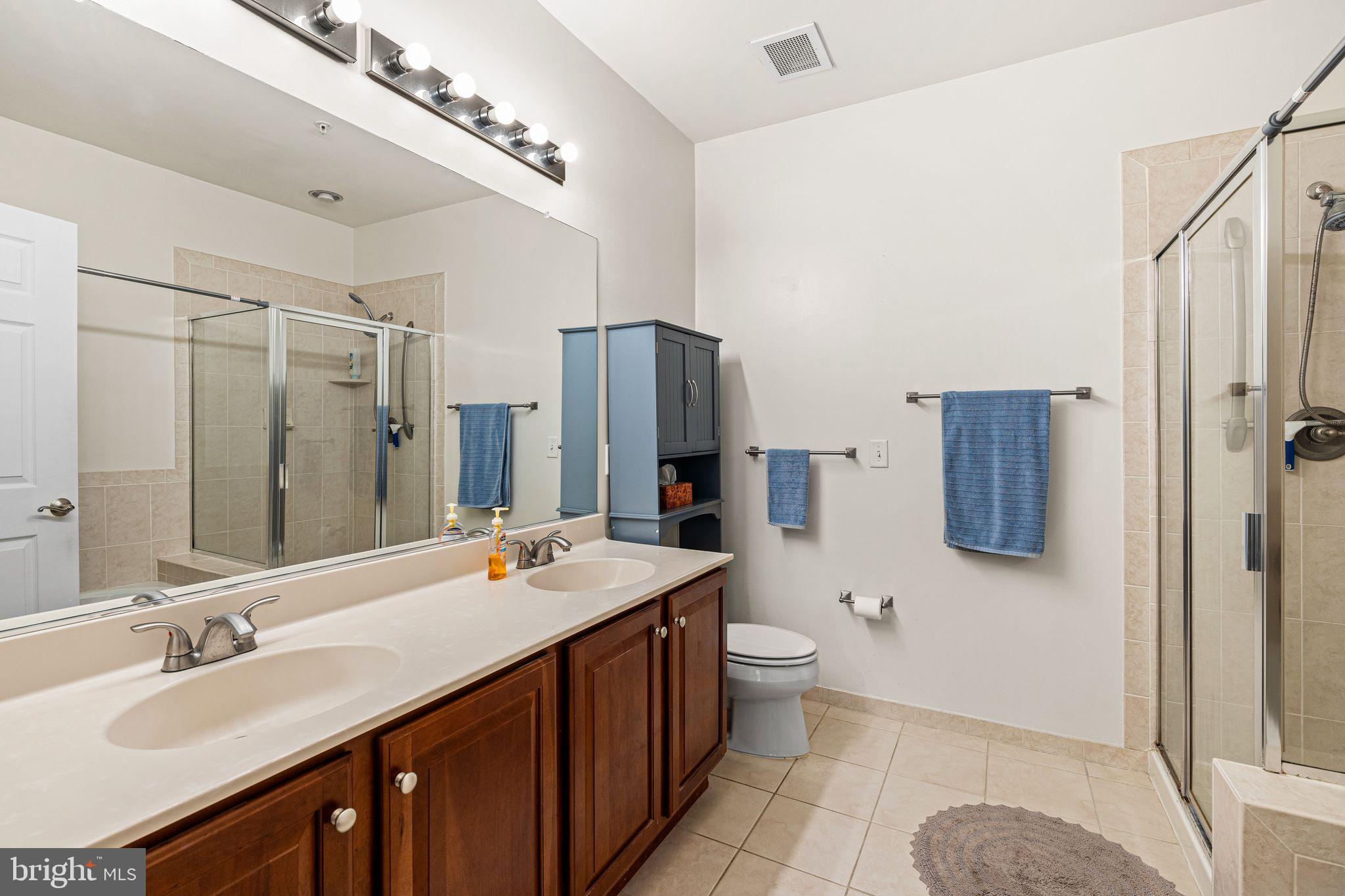 THE GRANDE AT RIVERVIEW - Residential