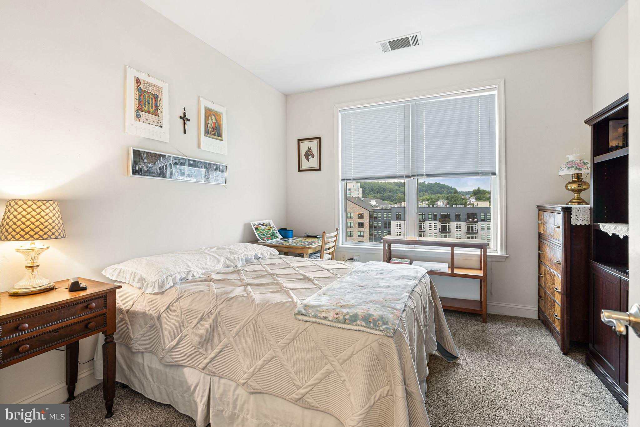 THE GRANDE AT RIVERVIEW - Residential