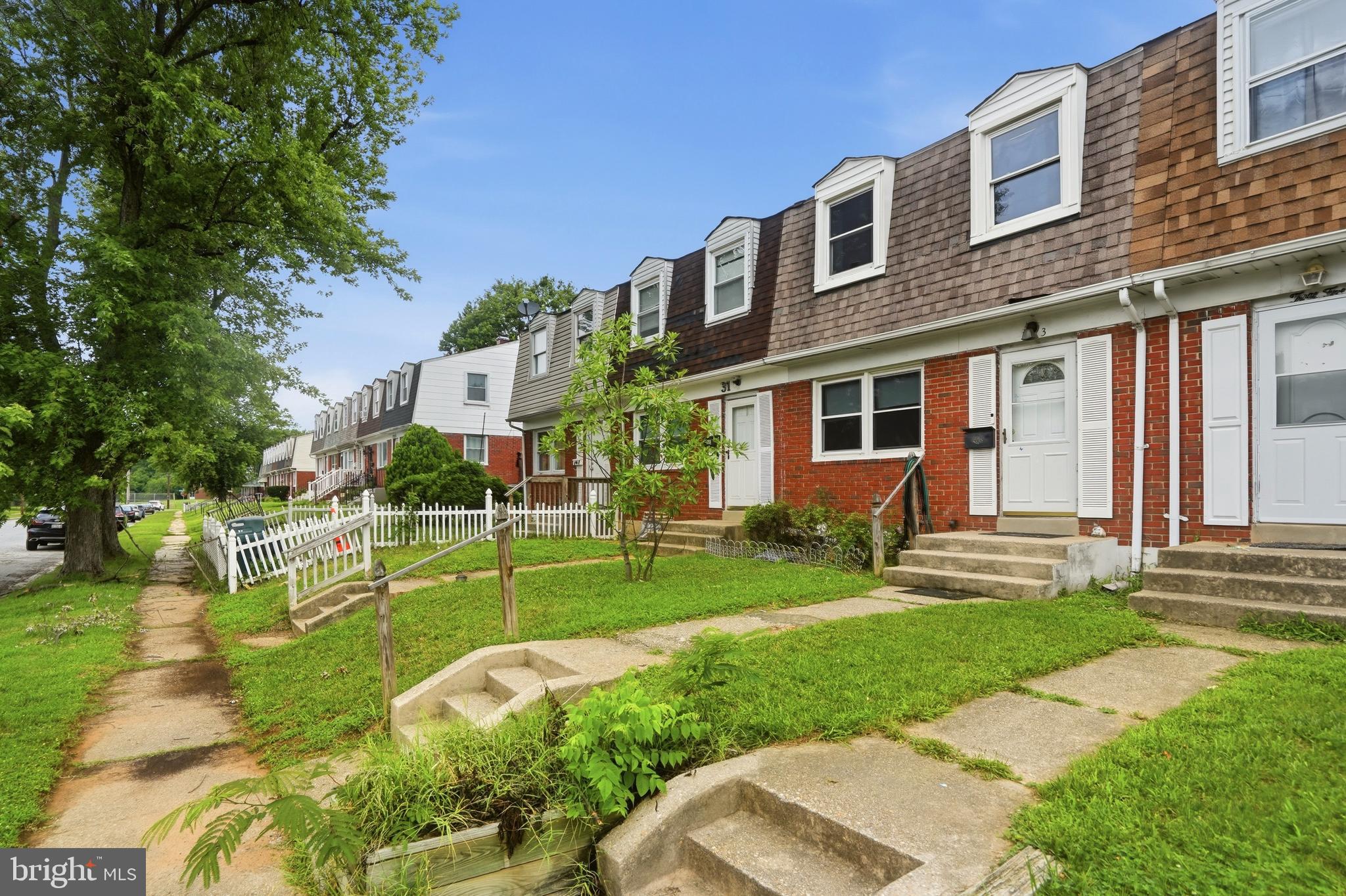 COUNTRY RIDGE - Residential