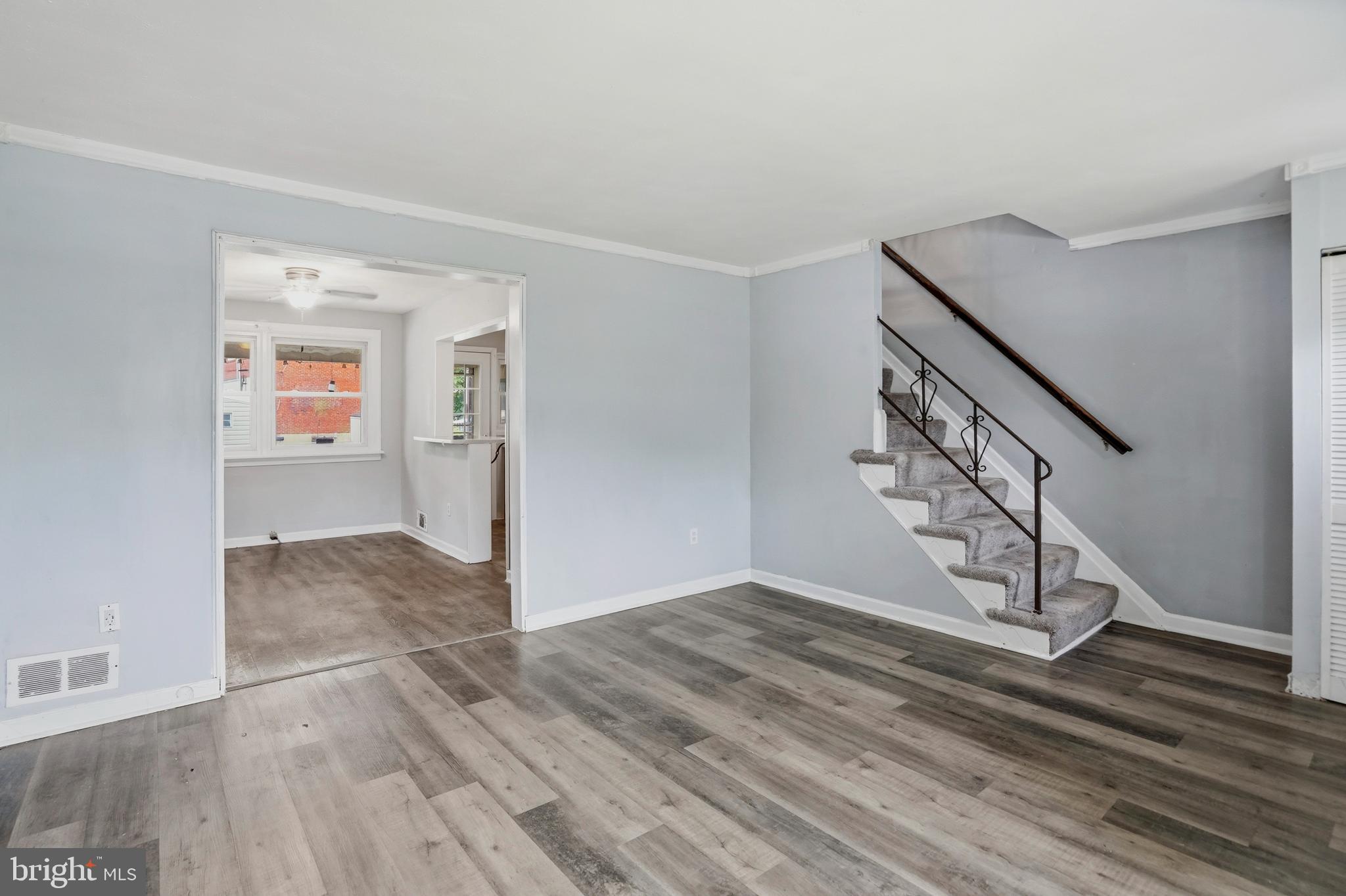 COUNTRY RIDGE - Residential