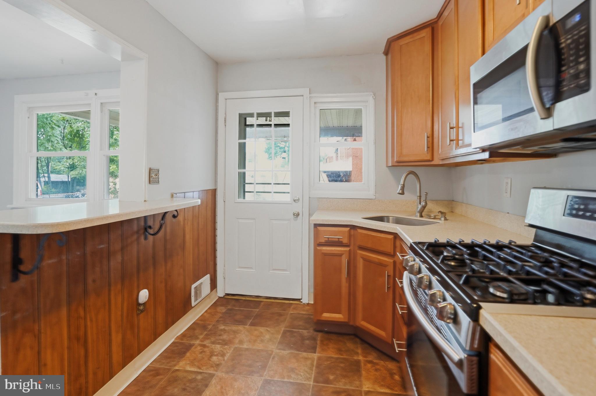 COUNTRY RIDGE - Residential