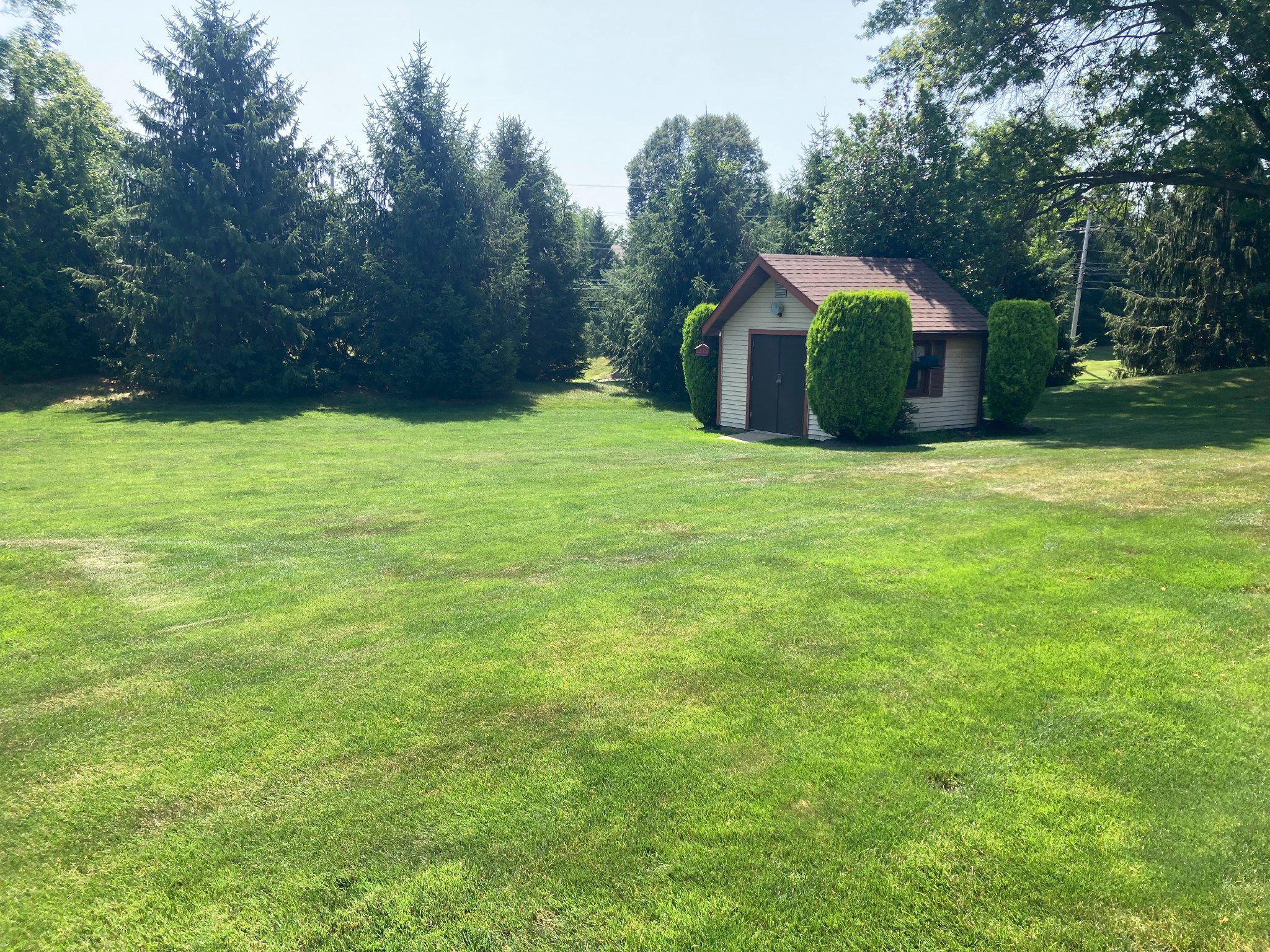 VILLAGE SHIRES - Residential