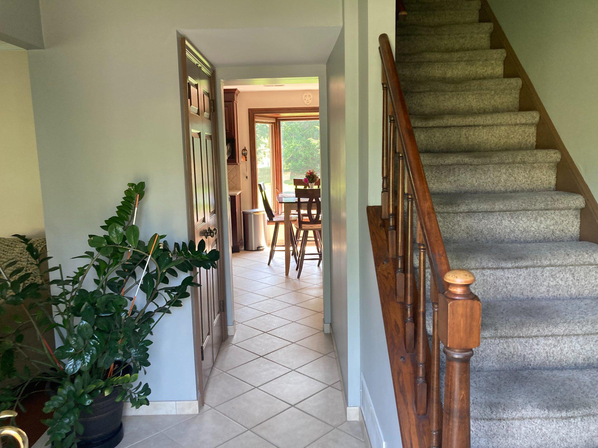 VILLAGE SHIRES - Residential