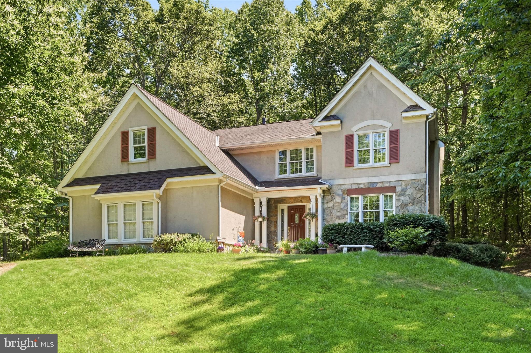 HILLSIDE - Residential