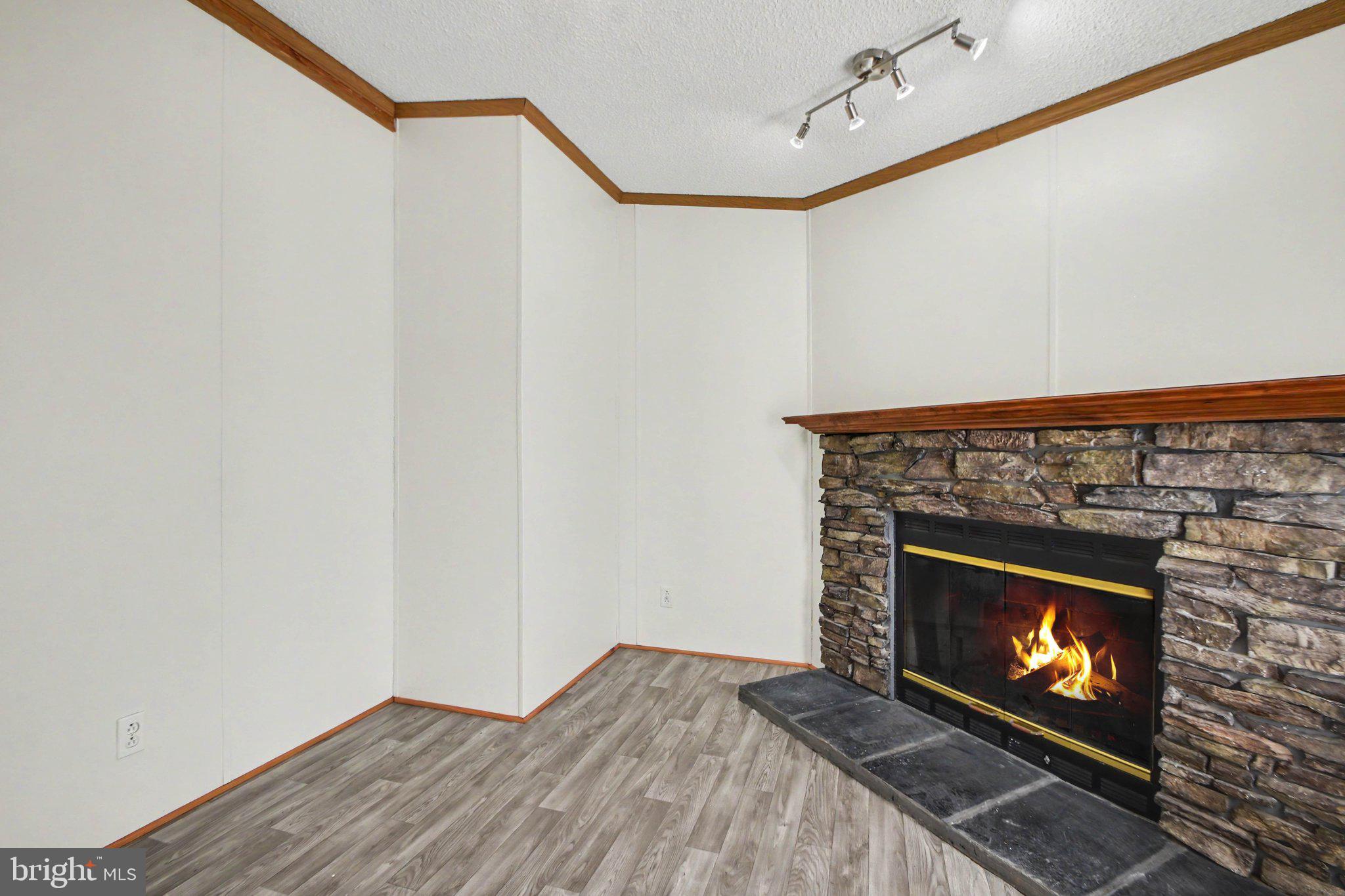 WAGON WHEEL MHP - Residential