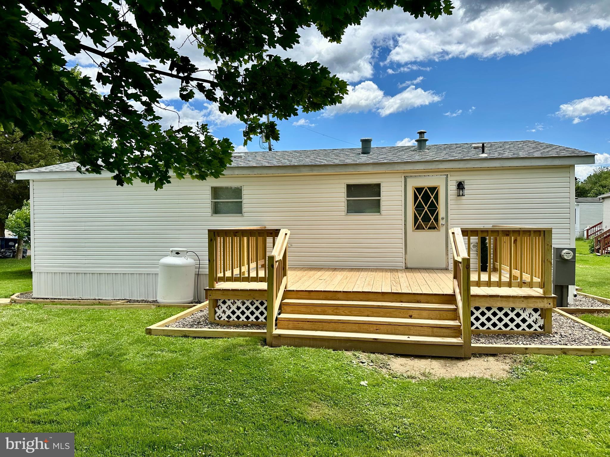 WAGON WHEEL MHP - Residential
