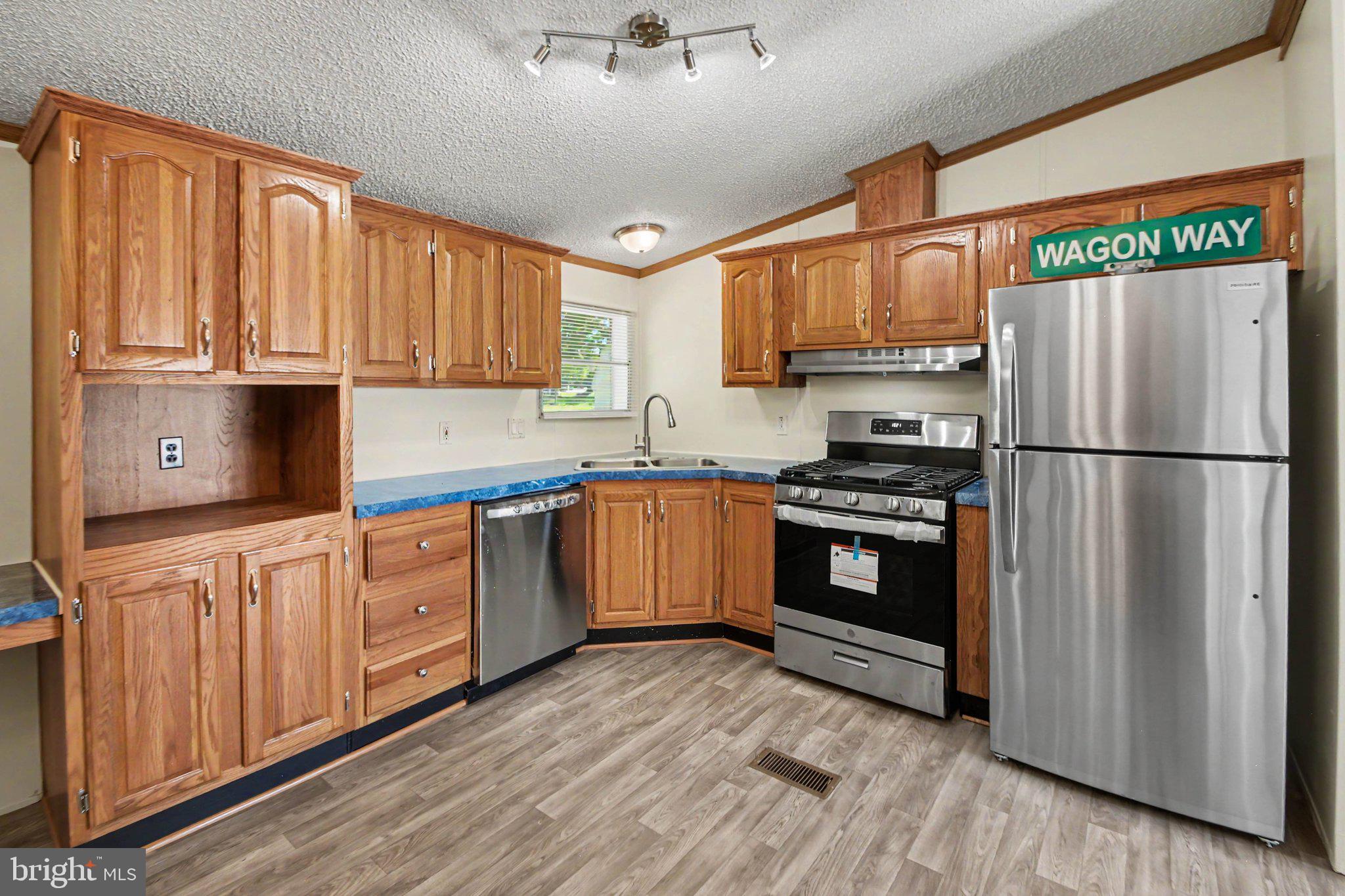 WAGON WHEEL MHP - Residential