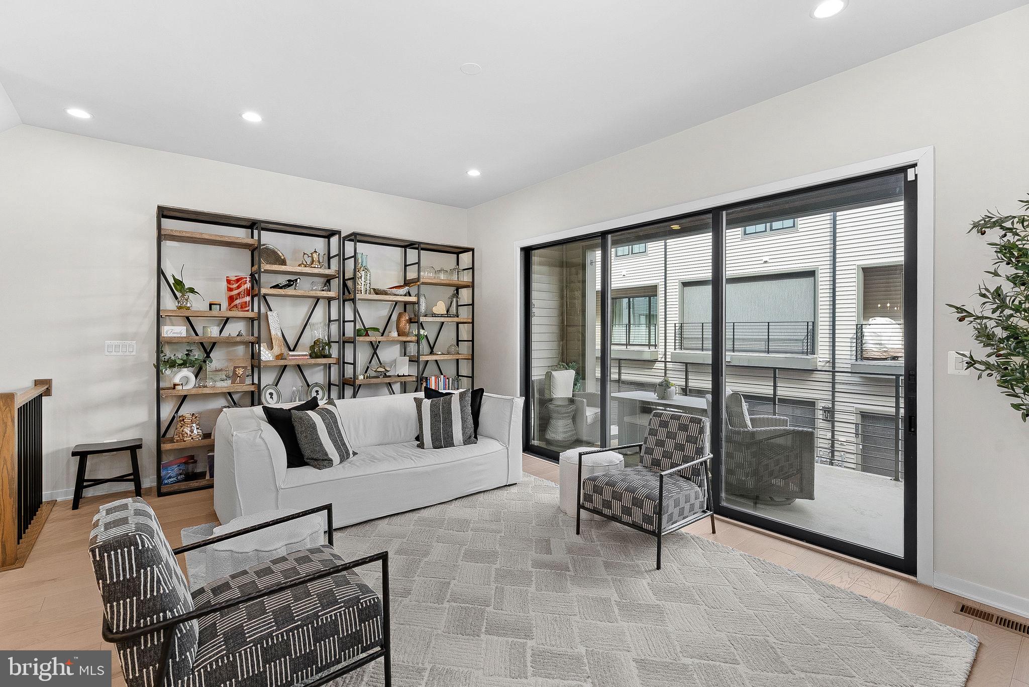 METRO WALK AT MOOREFIELD STATION - Residential