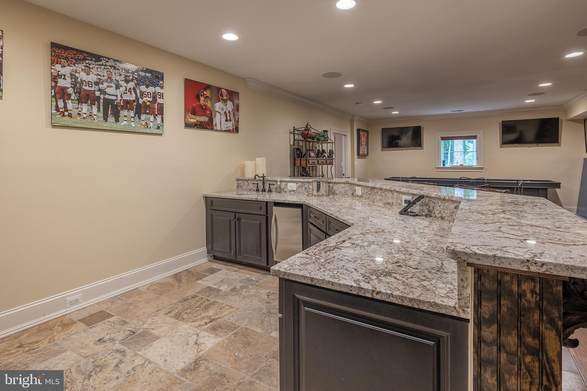 CREIGHTON FARMS - Residential