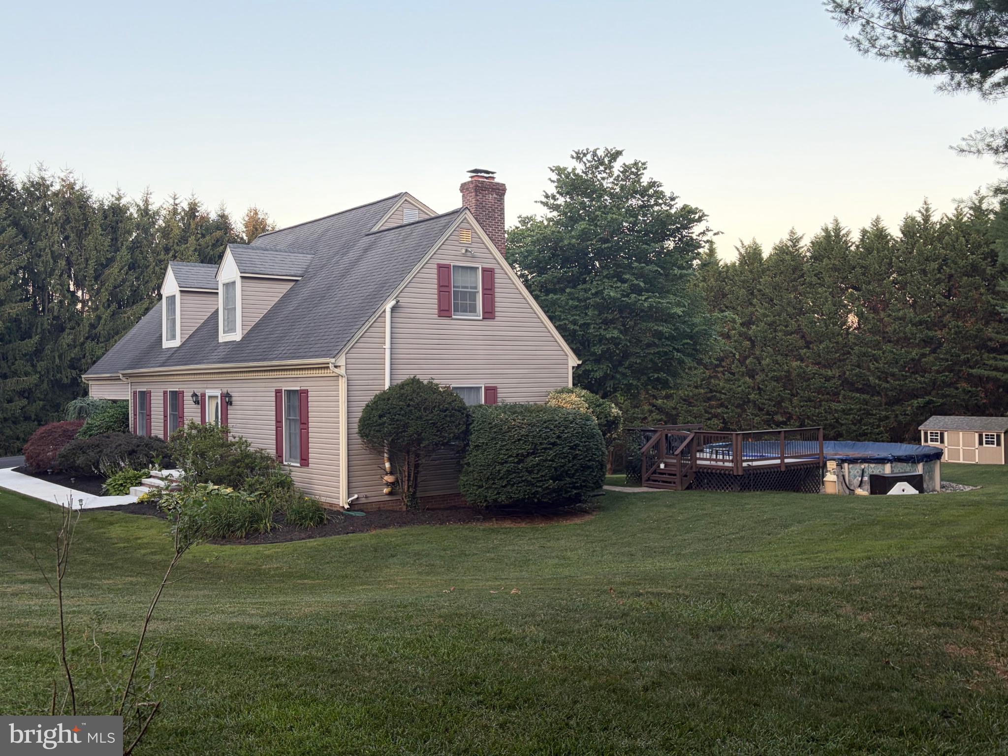 WYNDSTONE FARM ESTATES - Residential