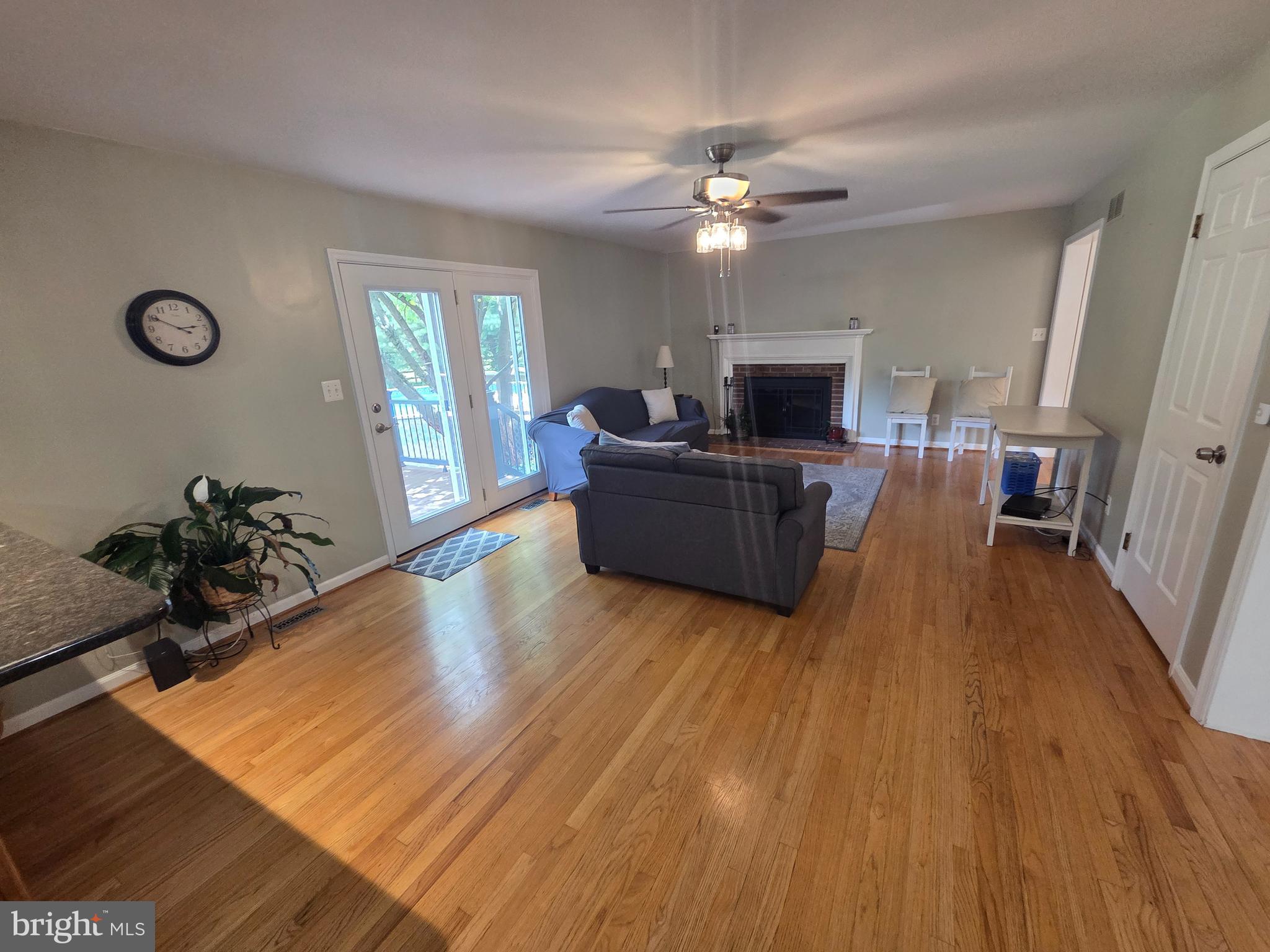 WYNDSTONE FARM ESTATES - Residential